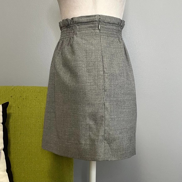 J Crew Gray Wool Smocked Waist Mini Skirt 2 - Picture 3 of 5